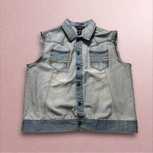 Vtg Rocawear Denim Vest Mens Size 46 Light Wash Distressed Grunge Biker Y2K